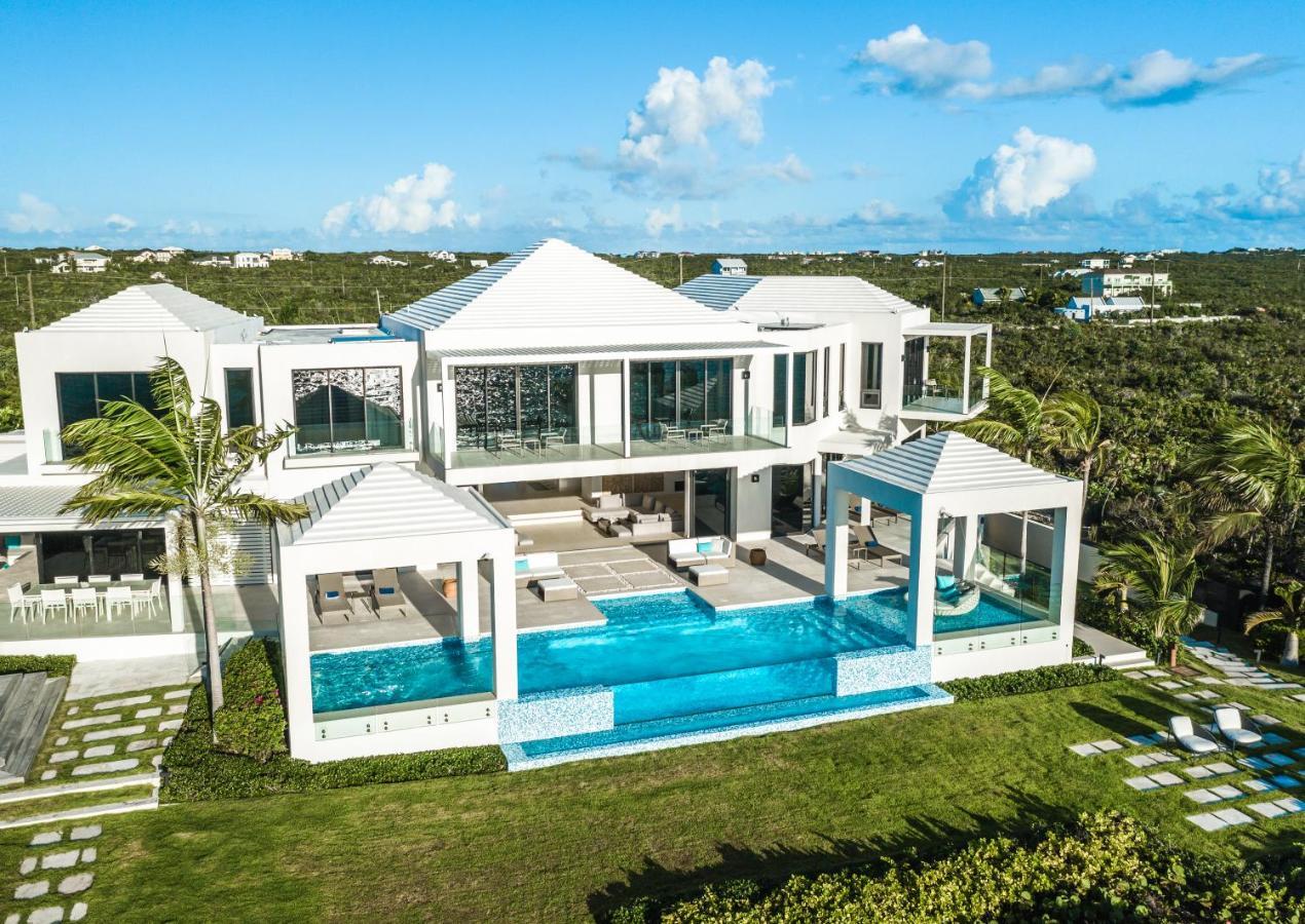 פרובידנסיאלס Triton Luxury Villa מראה חיצוני תמונה