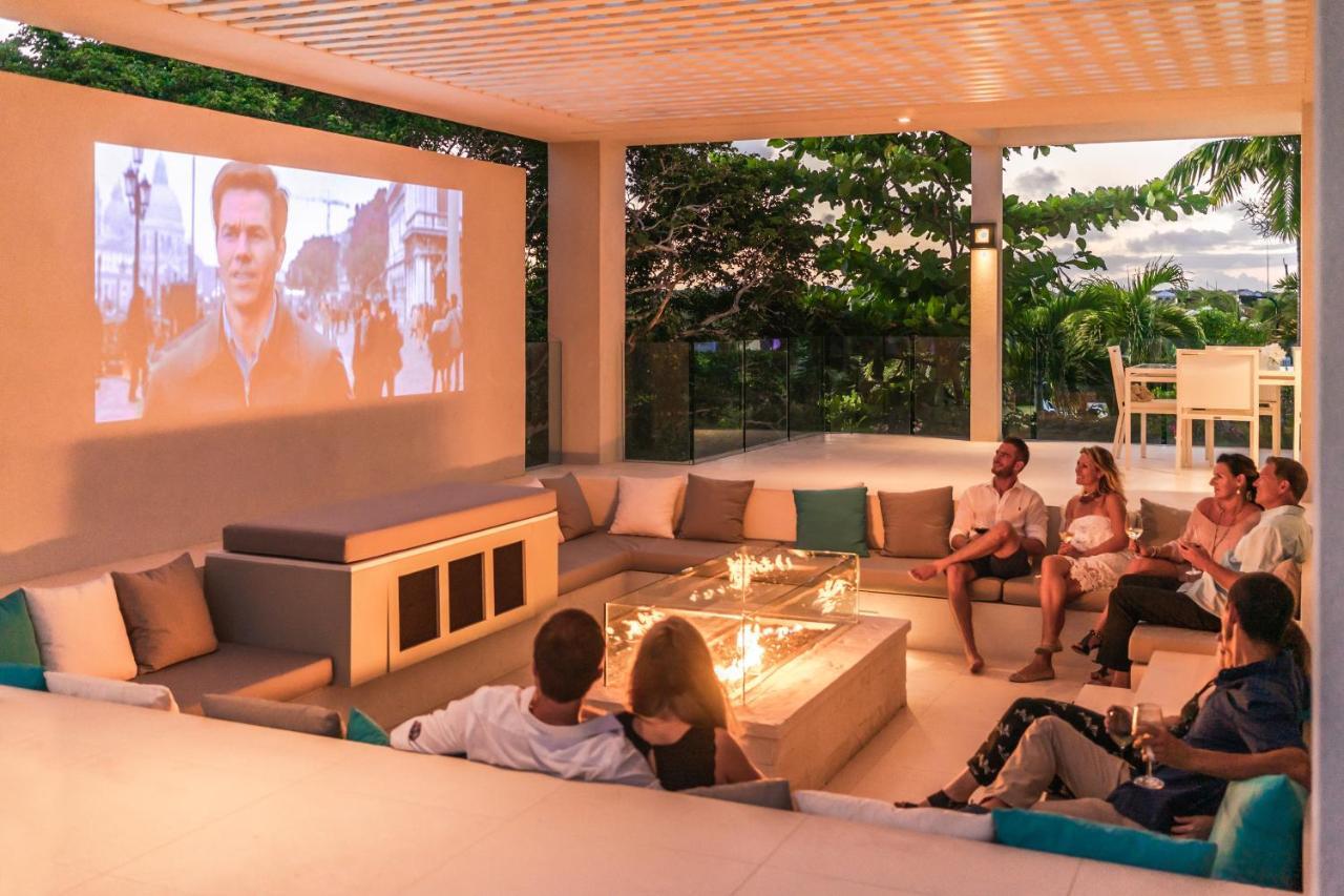 פרובידנסיאלס Triton Luxury Villa מראה חיצוני תמונה